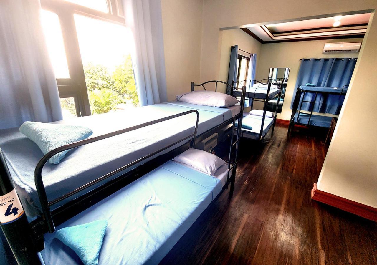 Leynes Taal Lake Resort And Hostel Tanauan  ภายนอก รูปภาพ
